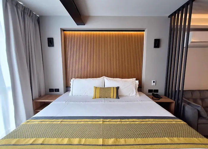 Hotel Block Suites Mexico City